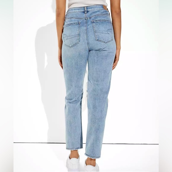 American Eagle Ripped Highest Waist Mom Jean - Picture 2 of 8